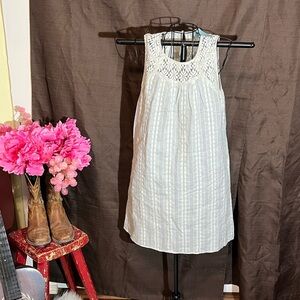 She & Sky Dress Size Medium